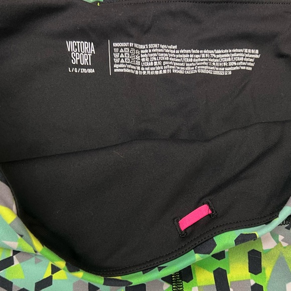 Victoria Secret Total Knockout Leggings - Picture 2 of 3